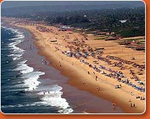 candolim beach of goa